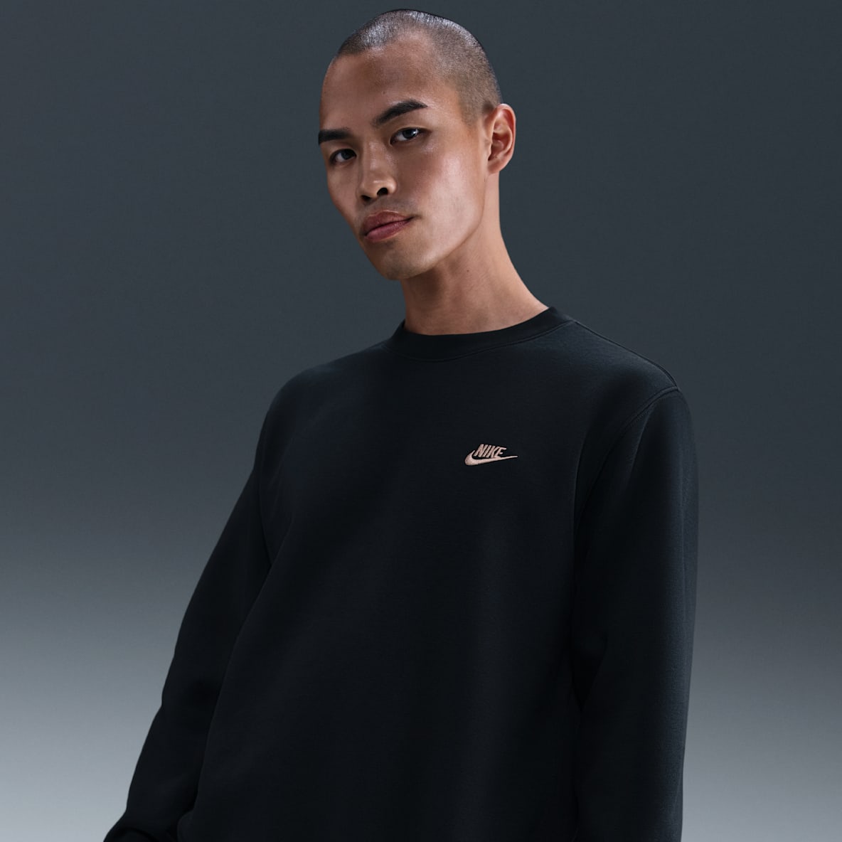 NIKE ナイキ スウェット トレーナー ファイヤー フレイムロゴ 刺繍 黒